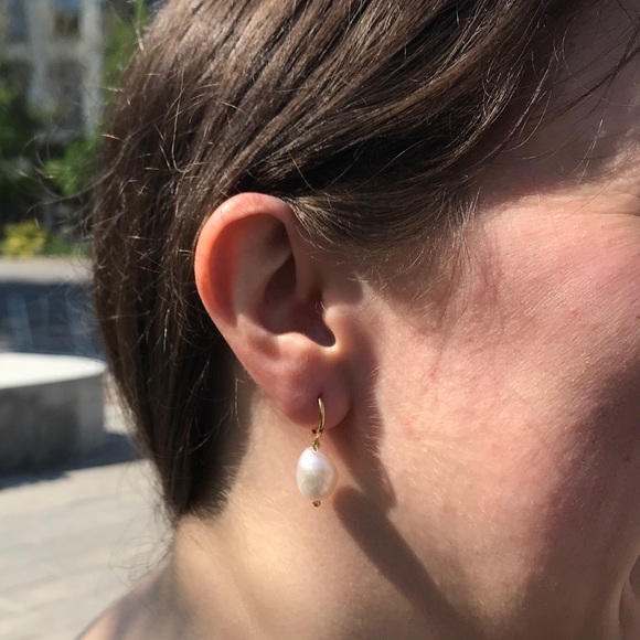 Cordelia 18K Gold Vermeil Natural Pearl Earrings - Picture 2 of 10